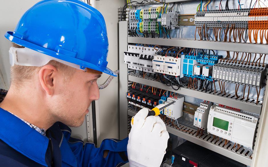 électricien maintenance Saint-Germain-en-Laye